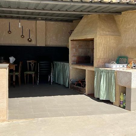Villa Rural Con Amplia Piscina Campillo de Altobuey Buitenkant foto